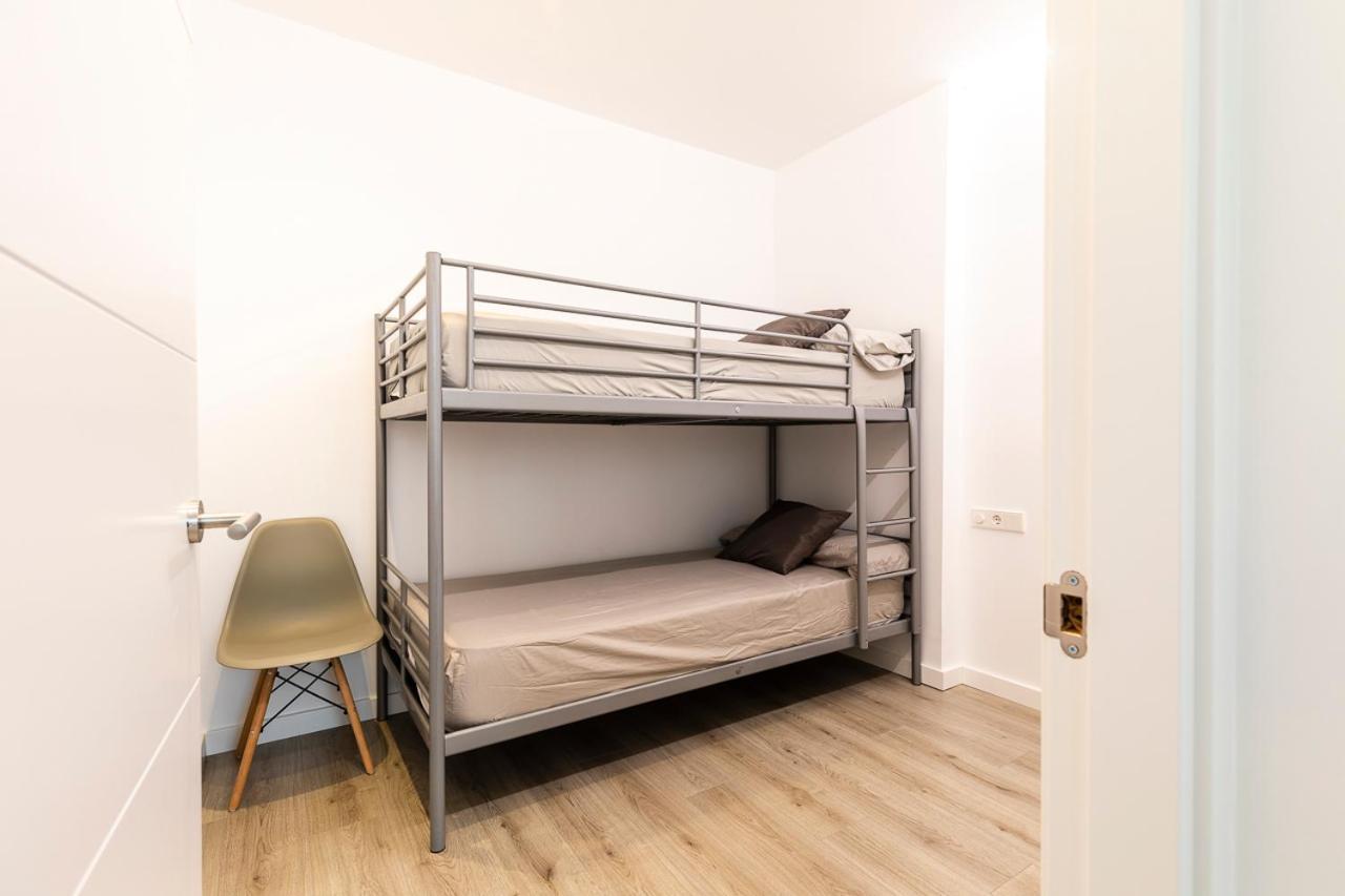 Sylvia 1M - Precioso Apartamento En Primera Linea De Mar - Centrico - Playa - Wifi Empuriabrava Dış mekan fotoğraf